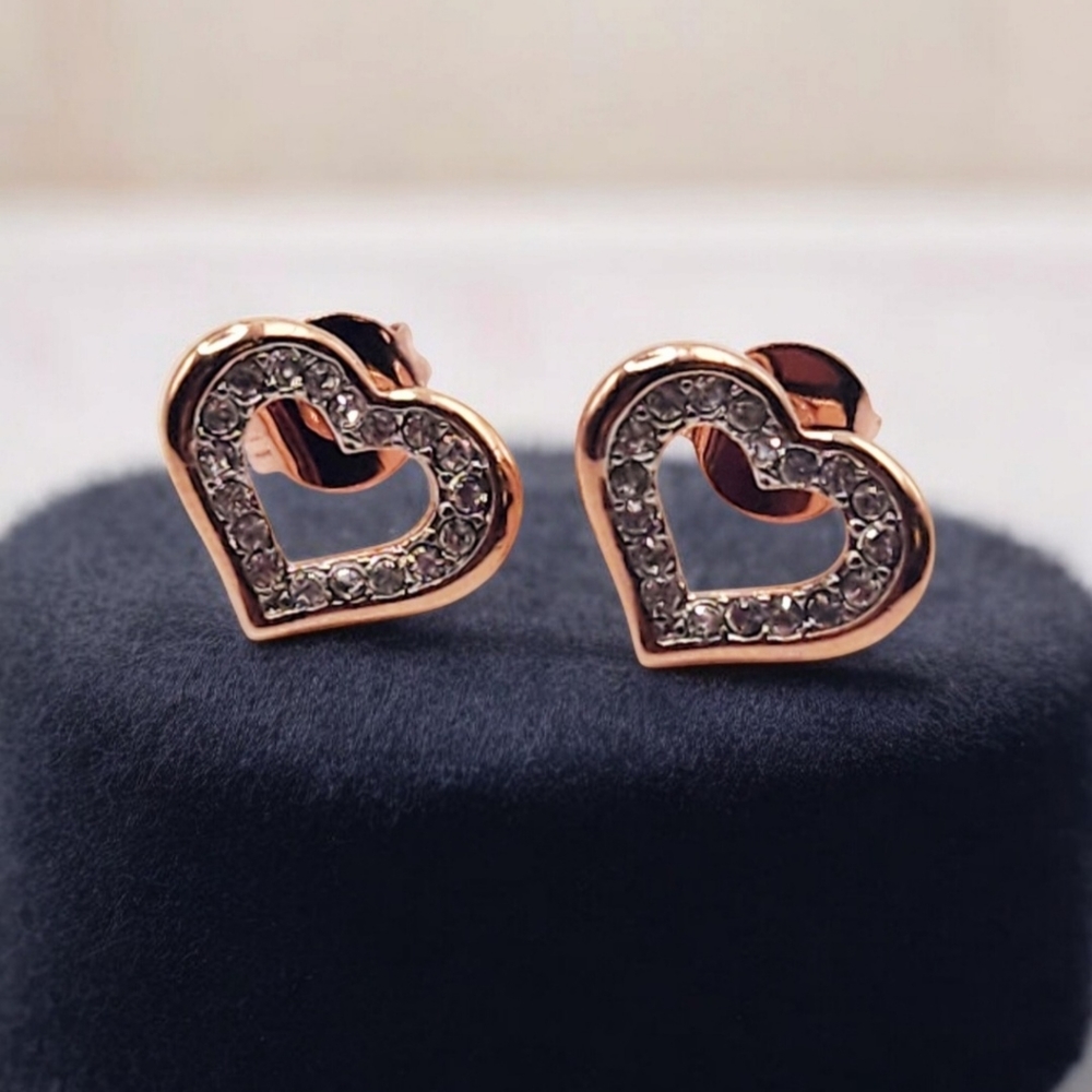 Dainty Rose Gold Plated Heart Studs